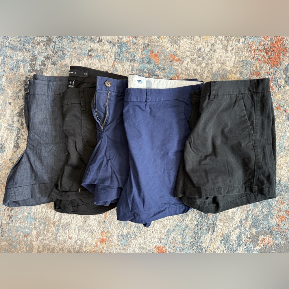 5 women’s shorts! Four size 16 and one 18.